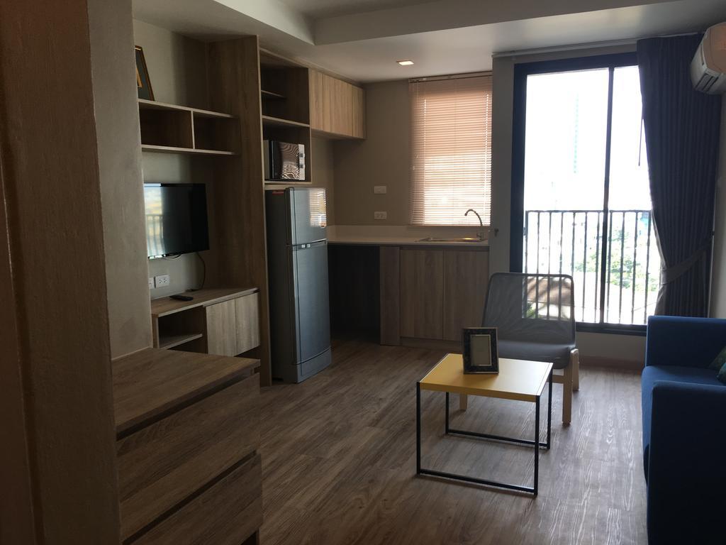 Hotel Baan Tanwa - Mrt Ratchadapisek Banguecoque